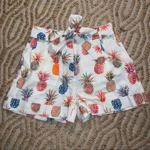 Tropical Bermuda Shorts with a tie